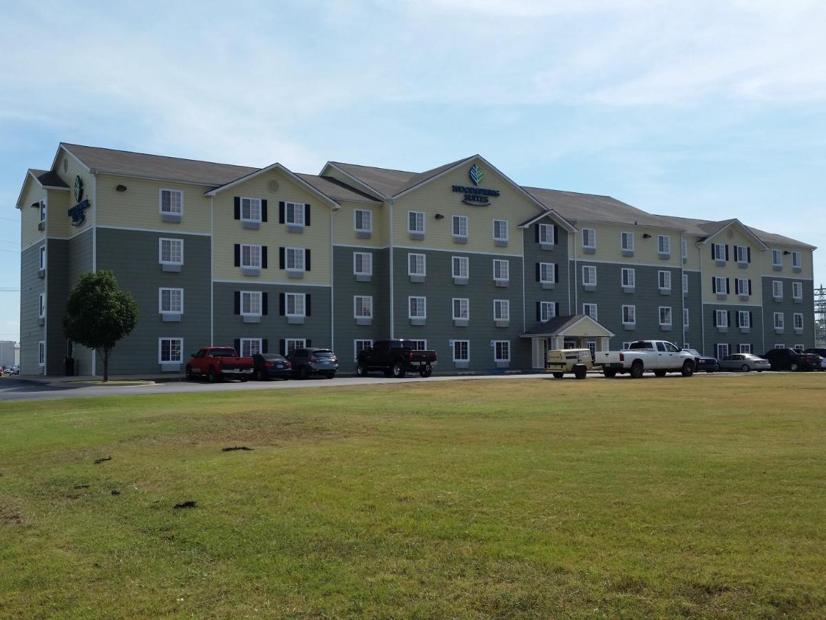 Woodspring Suites Tulsa Bagian luar foto